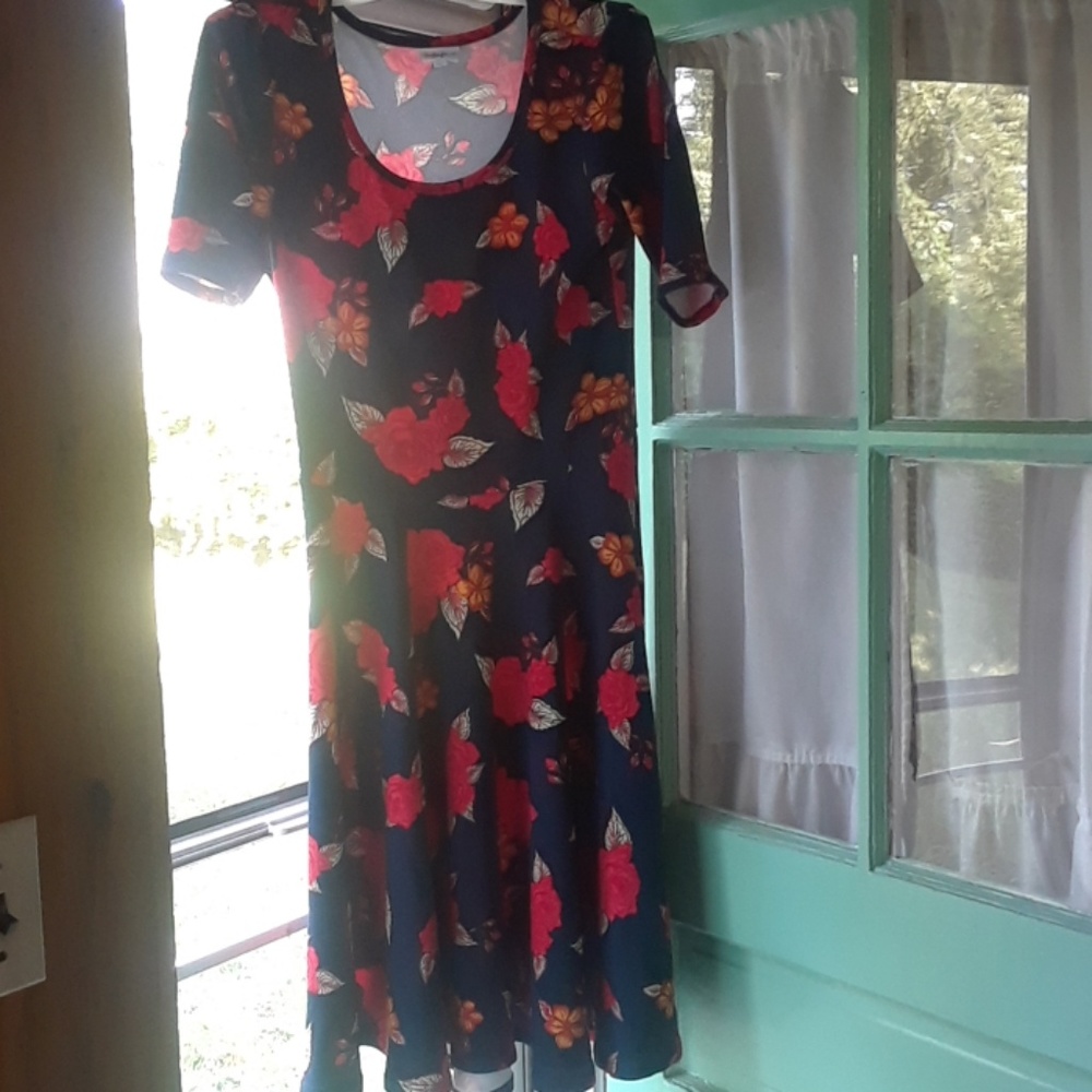 Floral lularoe nicole